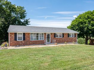 7638 Deer Branch Rd, Roanoke, VA 24019