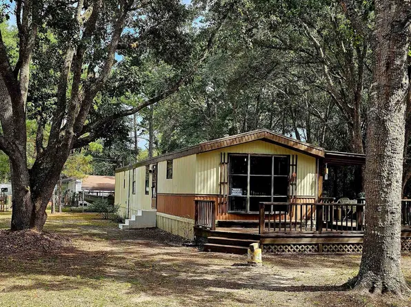 46 Short Ln, Quincy, FL 32351