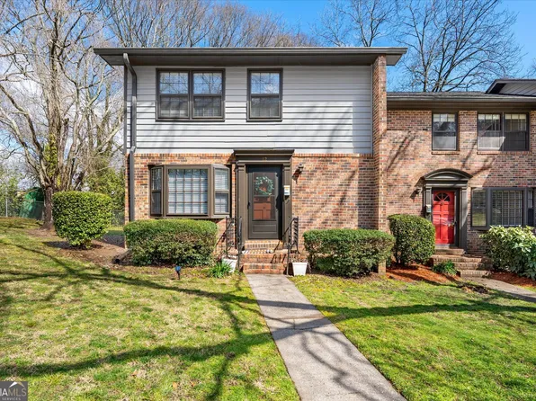 541 N White St APT 12, Carrollton, GA 30117