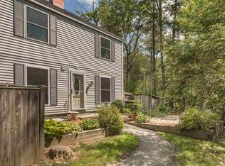 30 Hemlock Frst, Dover, NH 03820