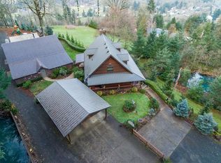 7917 E St, Scotts Mills, OR 97375