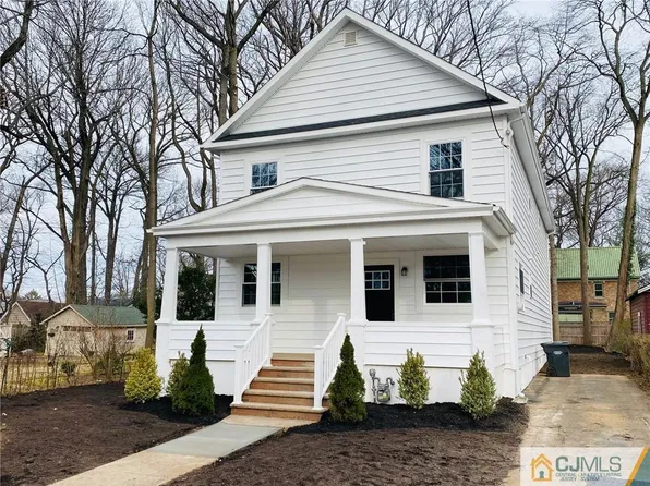 4 Cliffwood Pl, Metuchen, NJ 08840