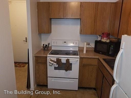 4th image of 2020 N Lincoln Park W Ste 4