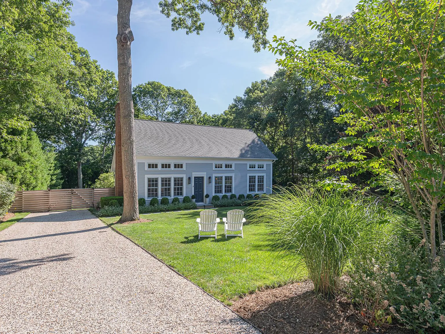 Sag Harbor Village with Heated Pool — Photo 3