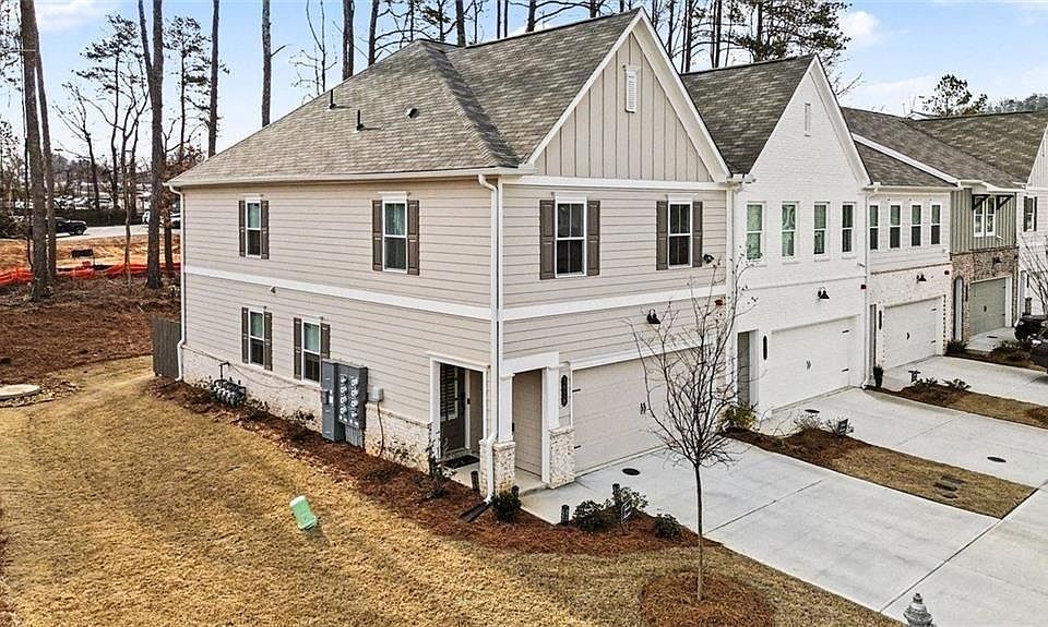 1st image of 1628 Ruskin Way