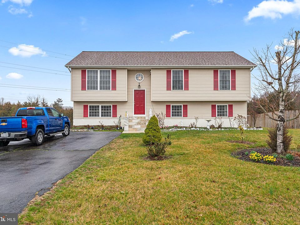 1st image of 7001 Justin Ct E