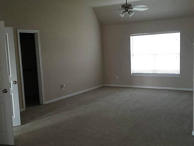 4602 Countrymeadows Dr — Photo 20