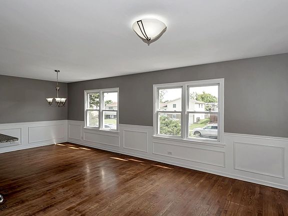 3rd image of 5942 Edward Dr