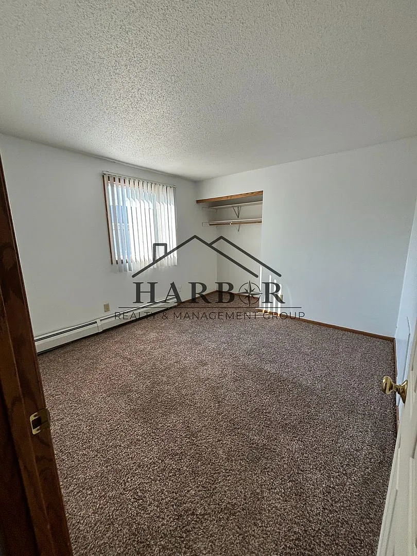110 2nd Ave NE - 103 Hayfield, MN 55940 — Photo 3
