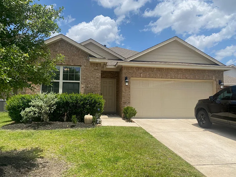 2314 Fallen Willow Ct — Photo 1