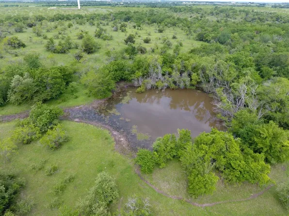 Hcr 3350 S, Hubbard, TX 76648