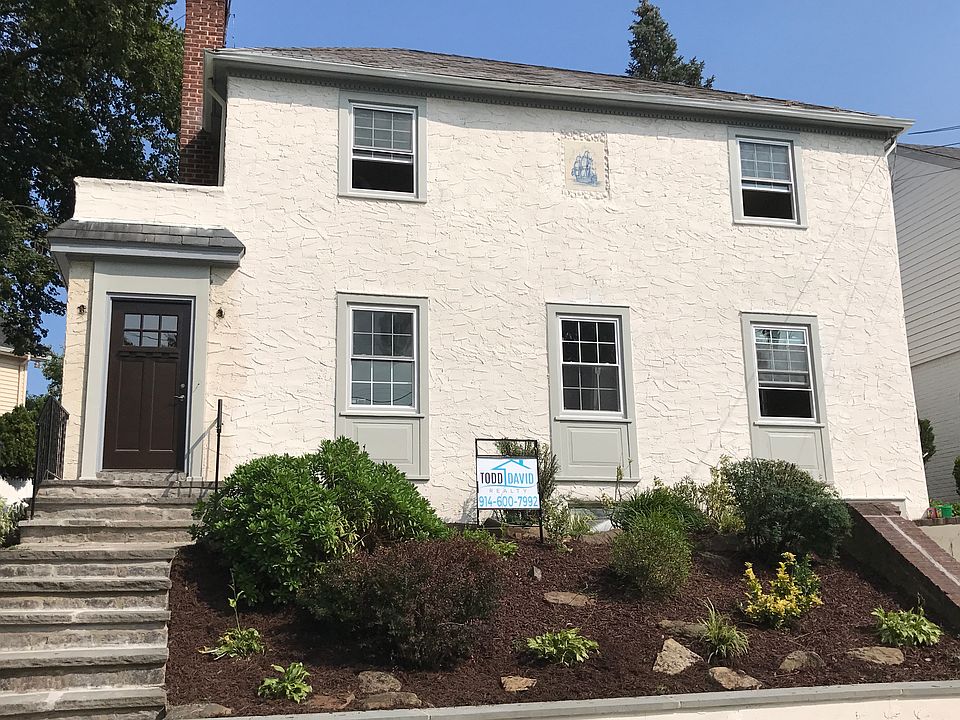 1st image of 100 Manhattan Ave