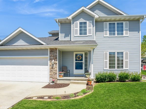 705 Cleveland Ave SE, Bondurant, IA 50035