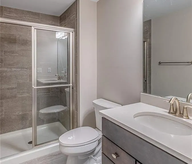9501 Flatrock Dr — Photo 39