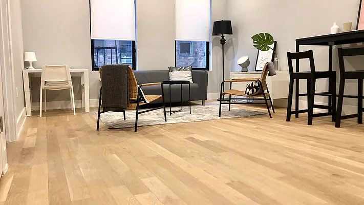 Rented by Nooklyn NYC LLC | media 21