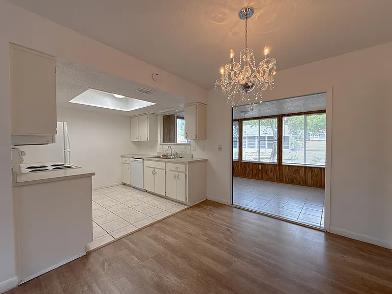8942 SW 109th Ln — Photo 9