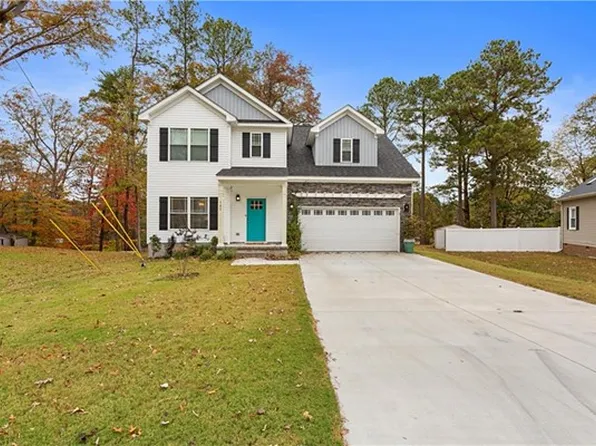 102 W Rexford Dr, Newport News, VA 23608