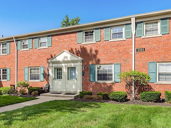 2nd image of 1084 W Sells Ave #G