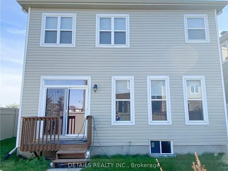 439 Cavesson St — Photo 24