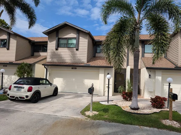 11685 Pointe Circle Dr, Fort Myers, FL 33908