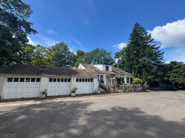 5 Oakura Ln, Bedminster Twp., NJ 07921