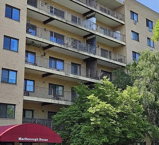 44 S Main St #6J — Photo 1
