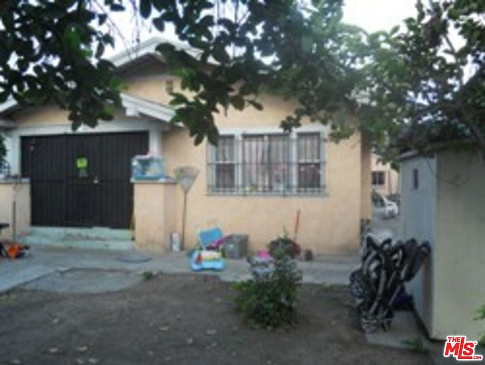 2nd image of 6608 S Figueroa St