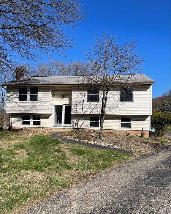 1st image of 751 Skyview Dr