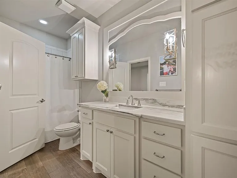 908 Lake Carillon Ln — Photo 30