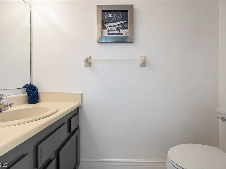 4511 Bay Beach Ln #315 — Photo 13
