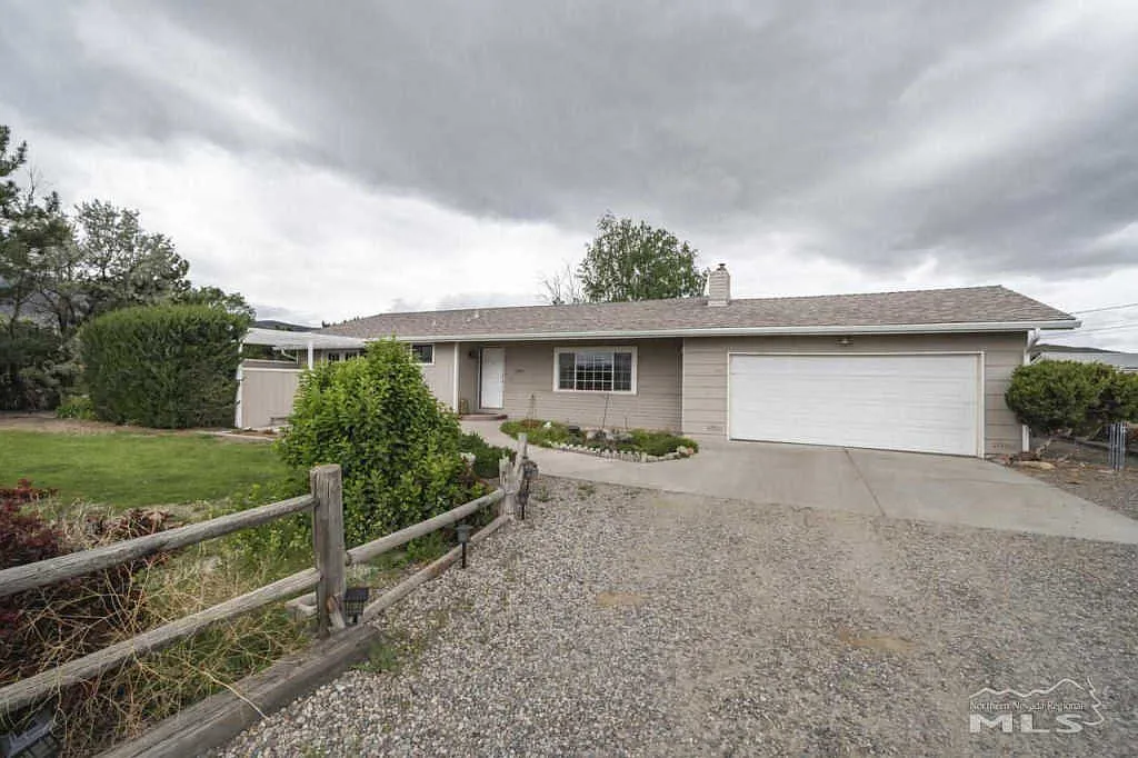 11205 Wagon Ho Ln photo 1