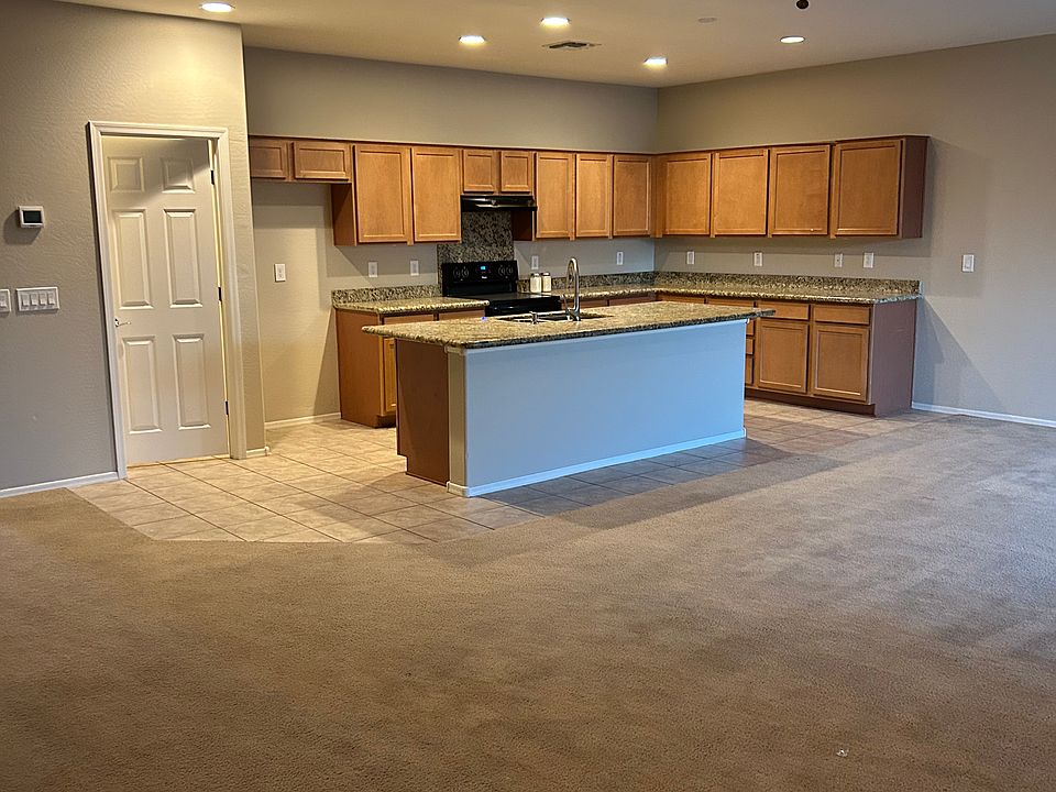 1st image of 22620 E Via Del Verde
