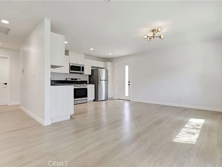2641 Hermosa Ave #A — Photo 21