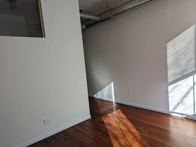 1309-11 Main St — Photo 10