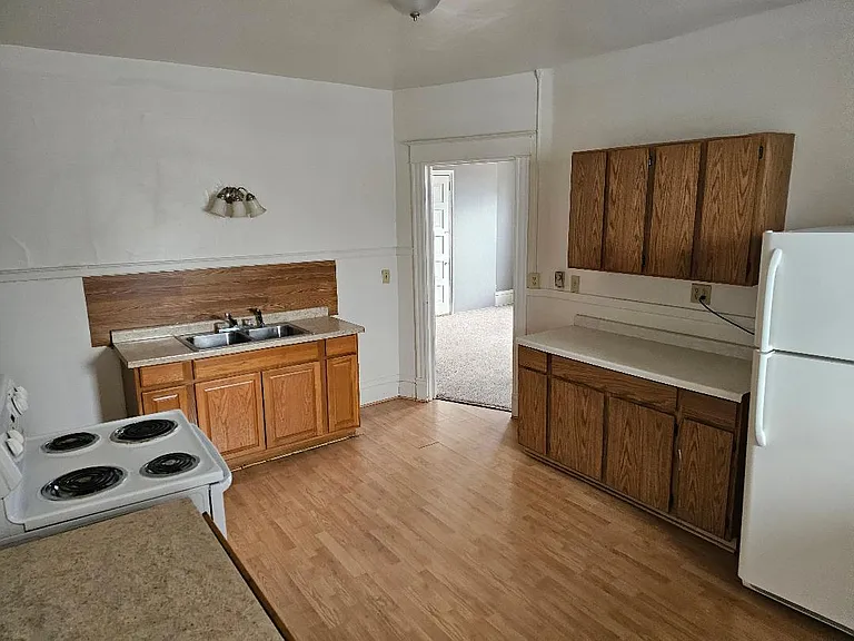 632 High St #3 — Photo 1
