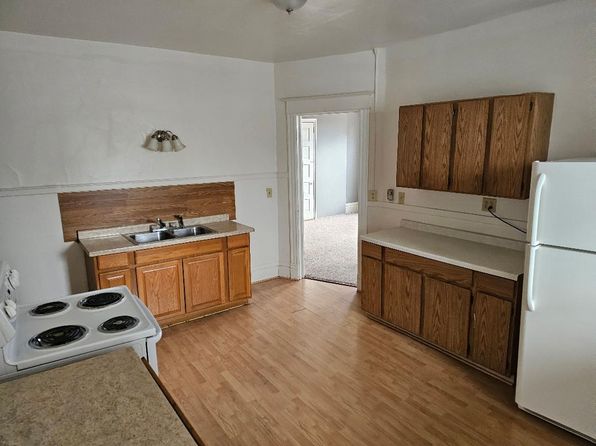 632 High St #3