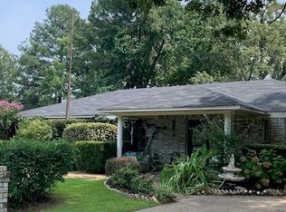 110 Homestead Ave, Crossett, AR 71635