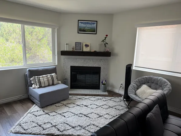 7405 Charmant Dr, San Diego, CA