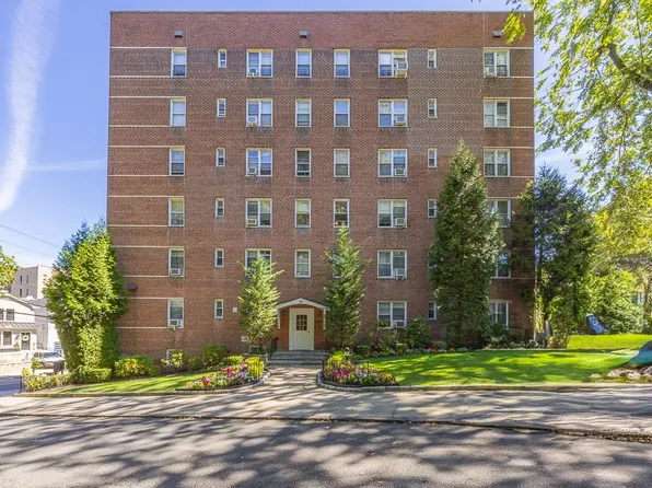 38 Laurel Place #3G, Yonkers, NY 10704