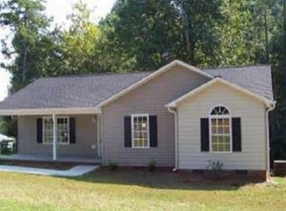503 Hinshaw St, Randleman, NC 27317
