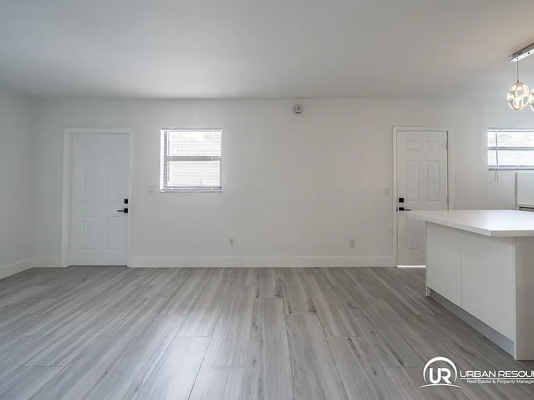 3265 Virginia St #24 — Photo 12