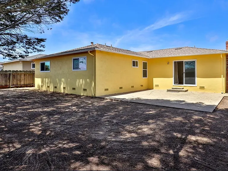 128 Brookside Pl — Photo 17