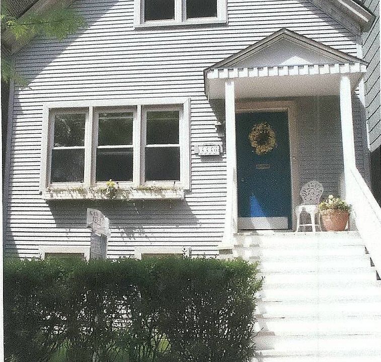 Heart of Roscoe Village Single Family Home