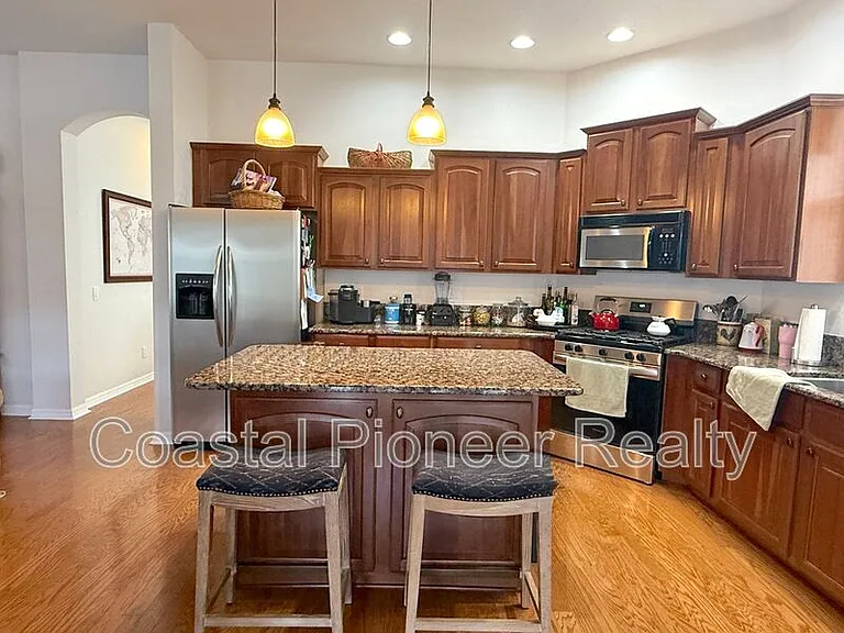 9524 Greenpointe Dr — Photo 12