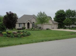 24828 S Sycamore St, Elwood, IL