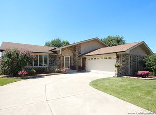15318 S Trailside Dr, Homer Glen, IL 60491