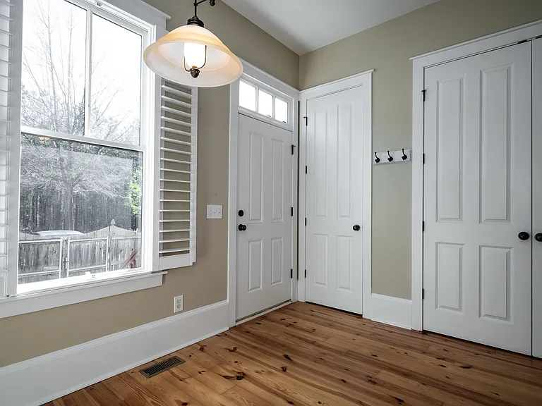 83 Charter Oak Dr — Photo 15