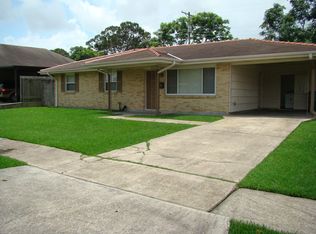 4208 Tartan Dr, Metairie, LA 70003