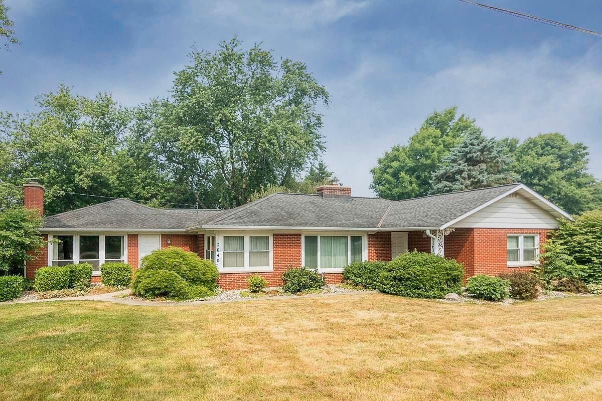 2040 S 9th St, Kalamazoo, MI 49009 Zillow