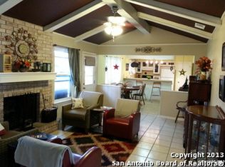 6314 Sunview St, Leon Valley, TX 78238